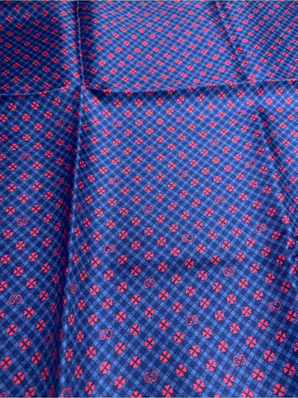 Gucci Men’s Navy and Red Patterned Silk Pocket Square
